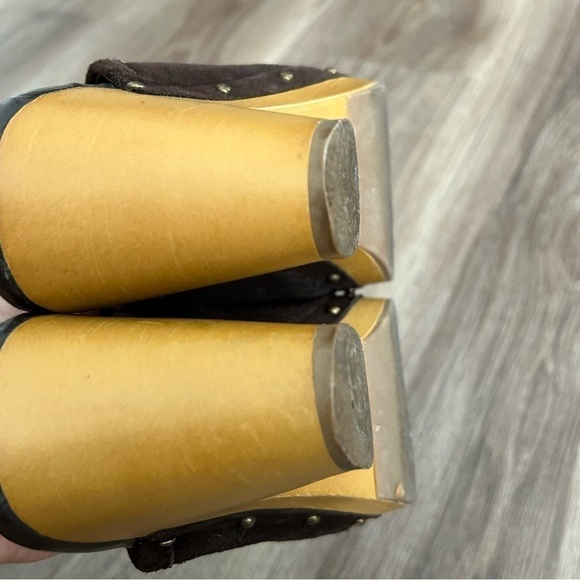 American Eagle Outfitters Brown Leather Clogs Women Size 6 - Picture 7 of 13